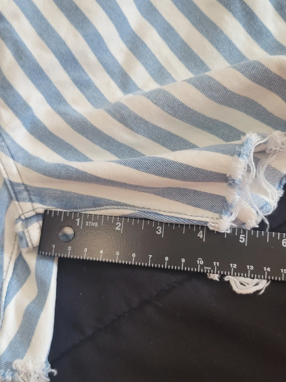 Kensie Blue & White Striped Distressed The 